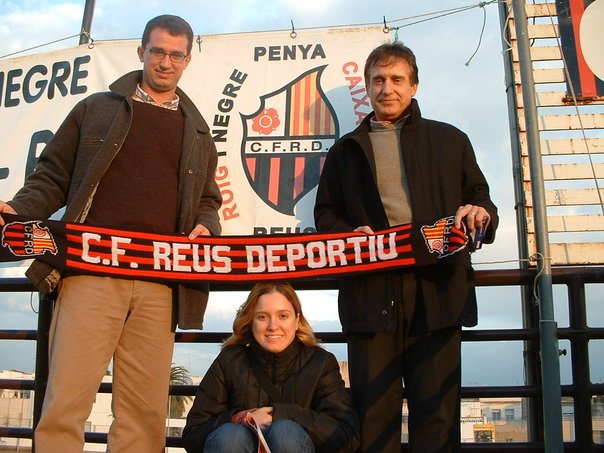 EnriqueNoticias's tweet photo. Happy 108th. Birthday, @cfreusdeportiu!!! Proud of my hometown's football club!!! #ForcaReus #CFReus #Reus 🔴⚫️🔴⚫️⚽️❤️💪😉👍 https://t.co/UeJd7VynRz