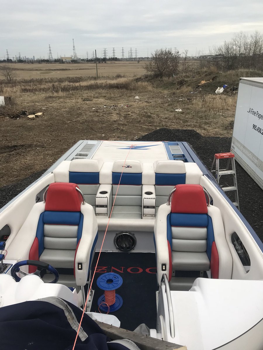 rjmarineyachts's tweet photo. Year of the #offshoreboats #donzi #mercuryracing #idratherbeboating #boating #gofast @rjmarineyachts https://t.co/KKUeMNNvRC
