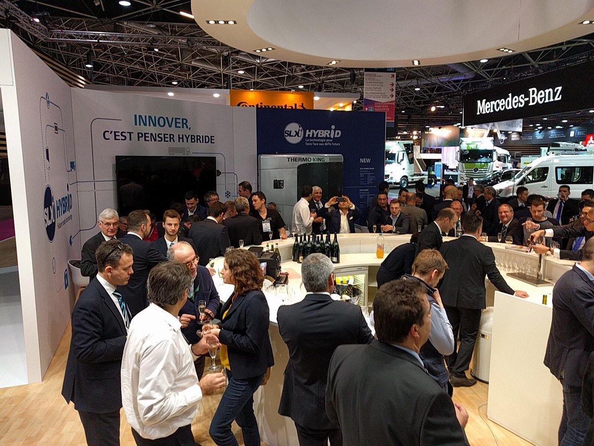 frigoblock_eu's tweet photo. Life from #Solutrans2017 ! #Party #celebration #slxi #hybrid #frigoblock #thermoking https://t.co/VO1h47pKMT