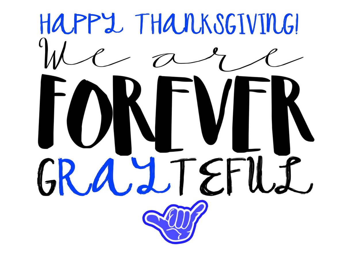 storm_rays's tweet photo. Happy Thanksgiving to all of our amazing families! 💙💚 https://t.co/MpjbBUa87h