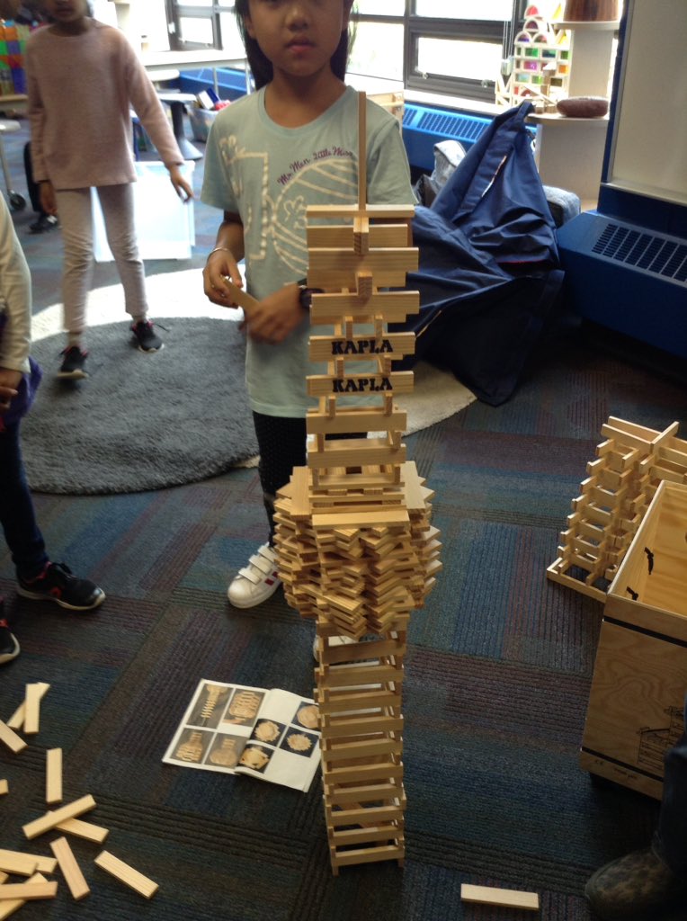 hrpsmakers's tweet photo. Designing, mathematical thinking and persevering with our Kapla Blocks.... https://t.co/3VJ9ClLeAw