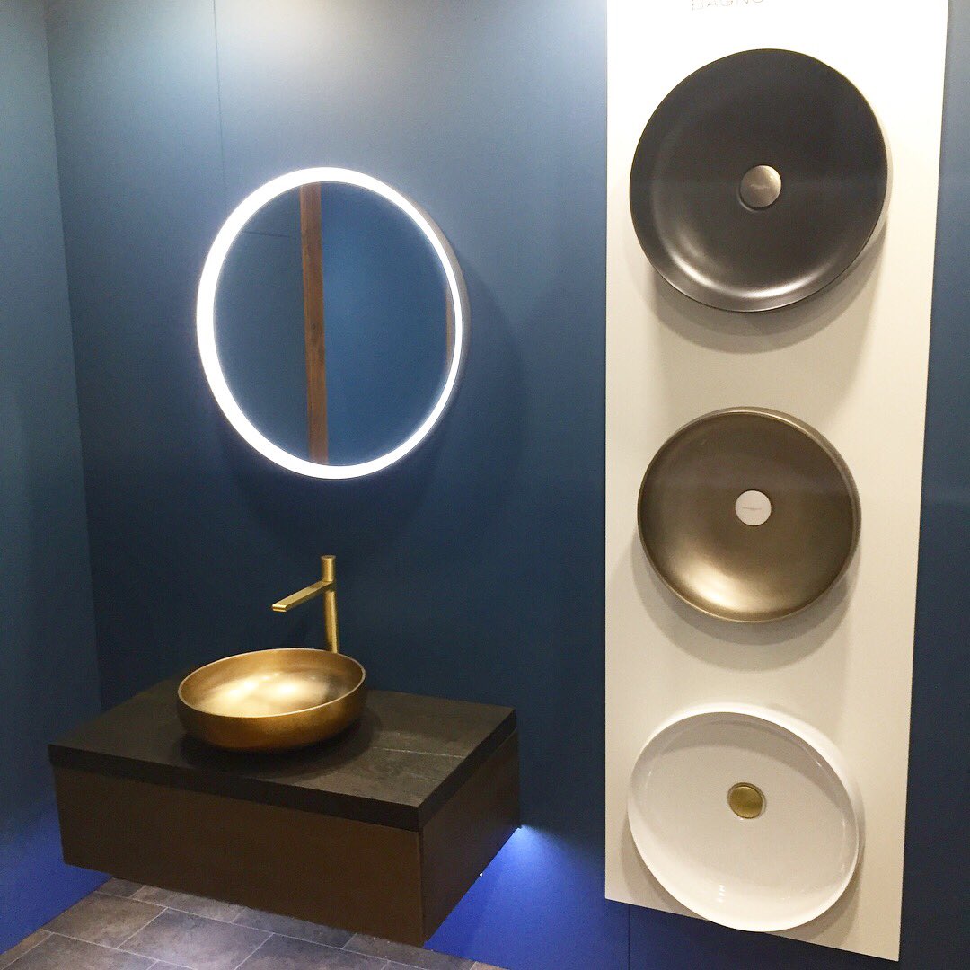 BAGNODESIGNUK's tweet photo. How stunning are the finishes of our Monroe range?
We will launching this range in our 2018 product guide.
#BAGNODESIGN #sleep2017 https://t.co/SA58JFny5C
