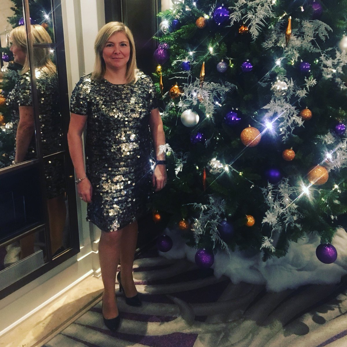 foodhygiene1's tweet photo. Feeling festive @SheratonPLH judge & sponsor #sofhtawards17 @sofhtb78 fantastic day #foodiepeople #foodsafety #awards https://t.co/P4fUDvtmq1