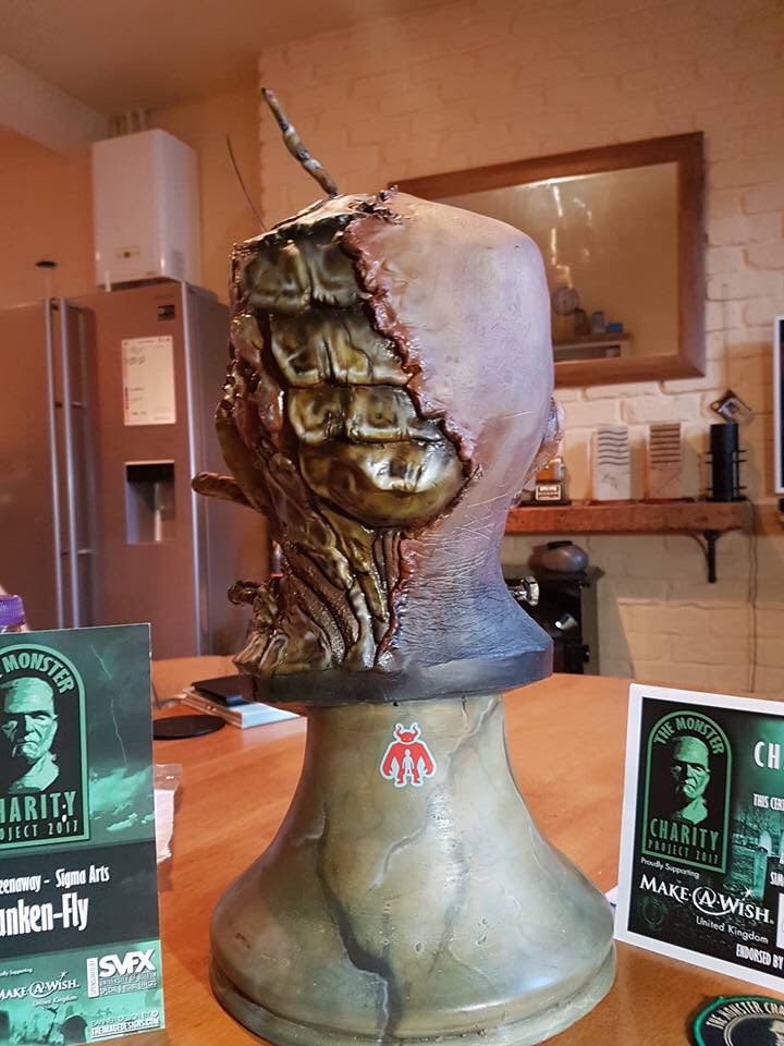 Matt_S_1982's tweet photo. So stoked to own this piece. Frankenfly was my fave @monsterproj at the Liverpool horrorcon and didn’t even have all his mandibles in. Amazing work from @SiGreenaway and endorsed by legend Chris Walas. All for the amazing @MakeAWishUK thank you all involved. https://t.co/Hx9ttZipZE