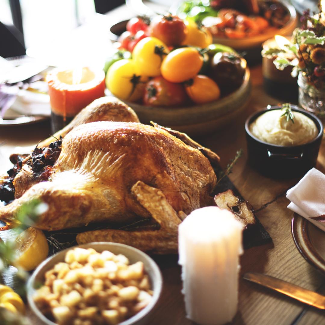 benmainesac's tweet photo. Have a safe and very happy #Thanksgiving! https://t.co/FLrmE1nTqd