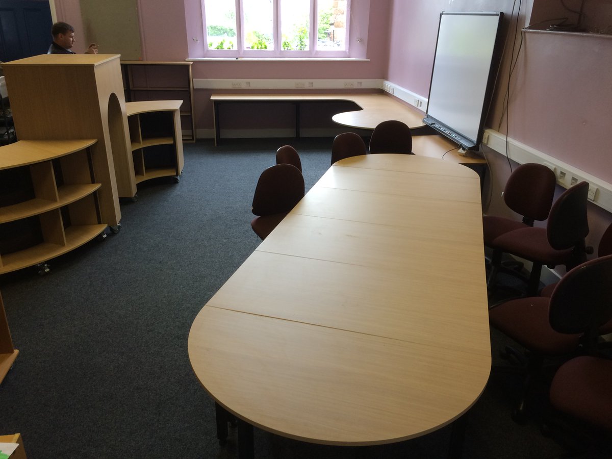 TopClassDesigns's tweet photo. Bespoke desks of all shapes and sizes. #teachers #headsdesk #schools #education #storage #bespoke #desk #tables #furniture https://t.co/HHr30oPYrb