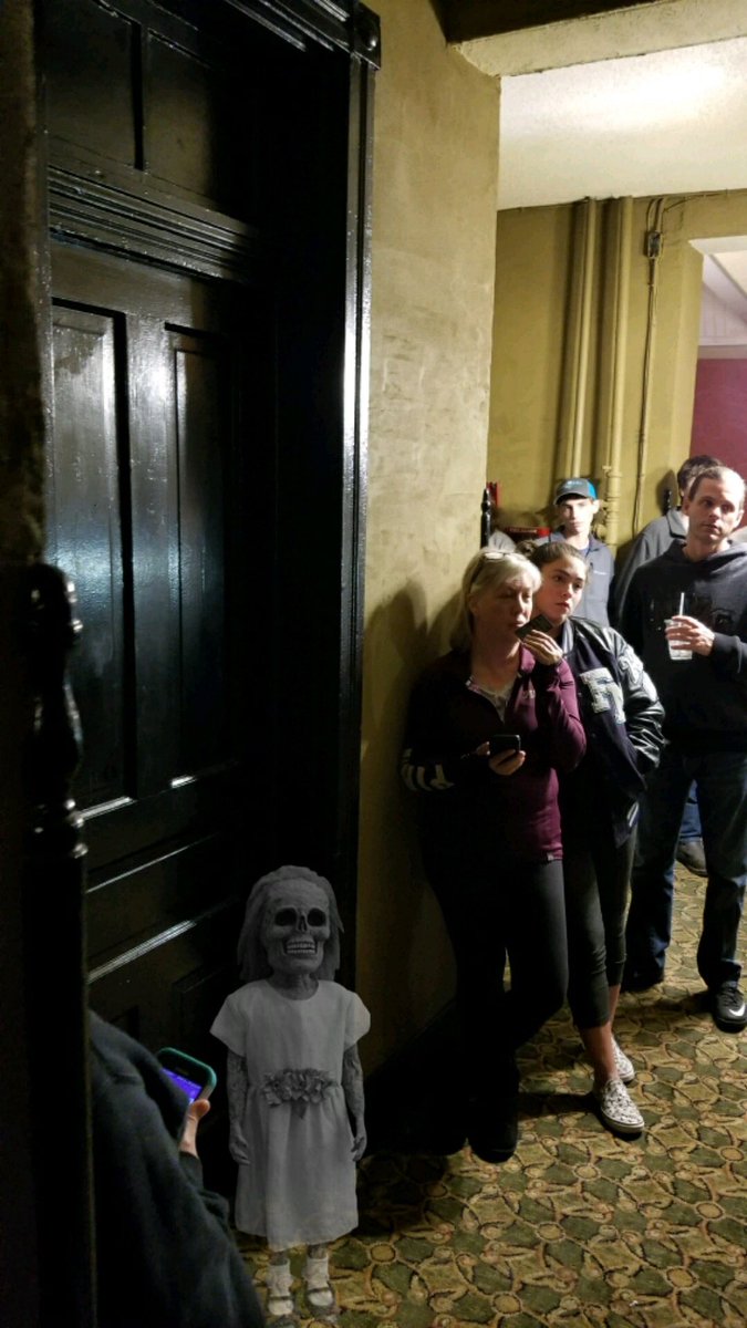 its_justwill_'s tweet photo. I went on a ghost tour with the fam last night, my dad saw some pretty spooky stuff https://t.co/C1XMbQssP3