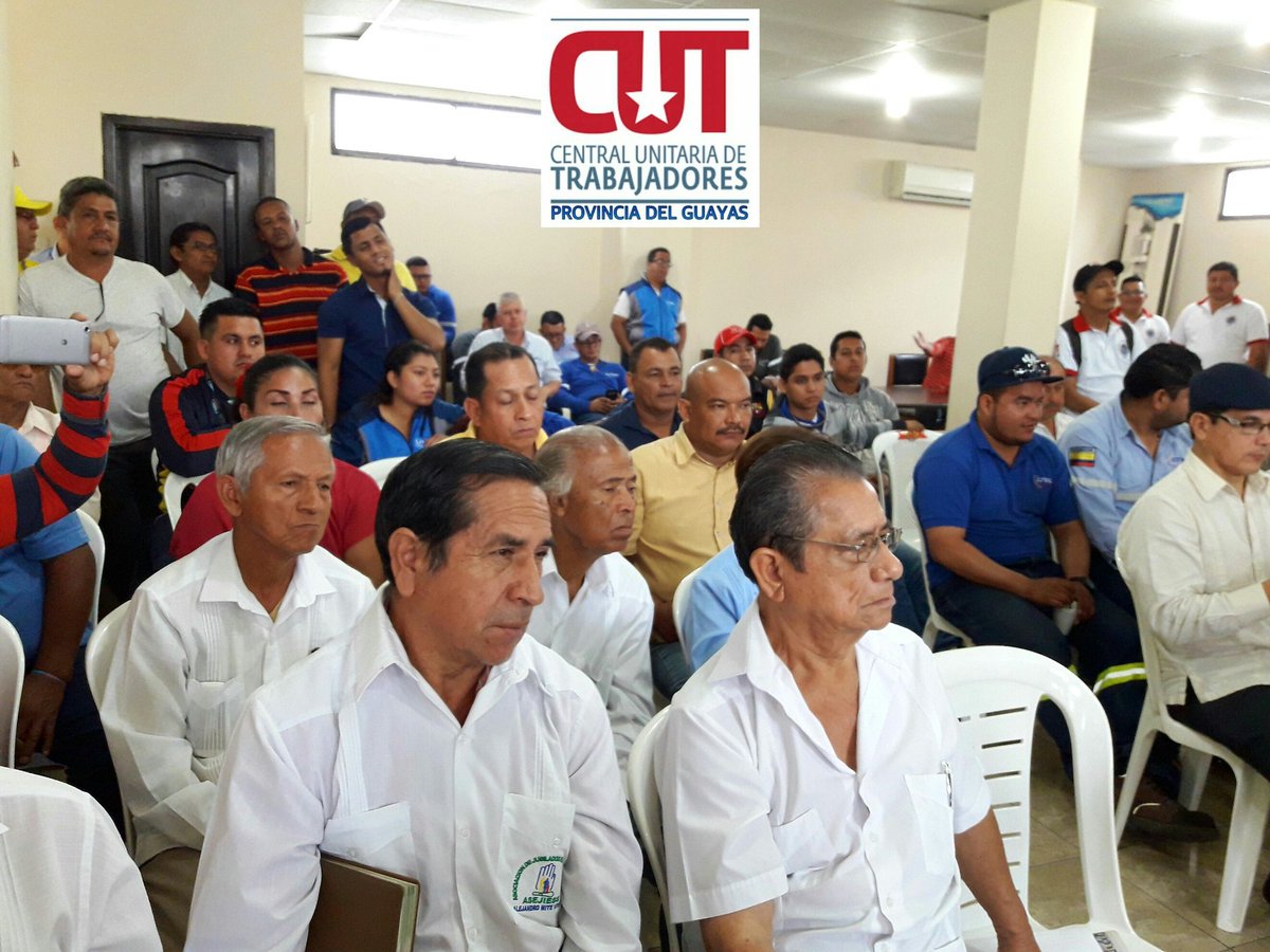 cut_guayas's tweet photo. CUT apoya y respalda las gestiones del Presidente del @IESSec @REspinosa_G sus obras han sido en beneficio del pueblo Ecuatoriano. https://t.co/7s30DgzHQs