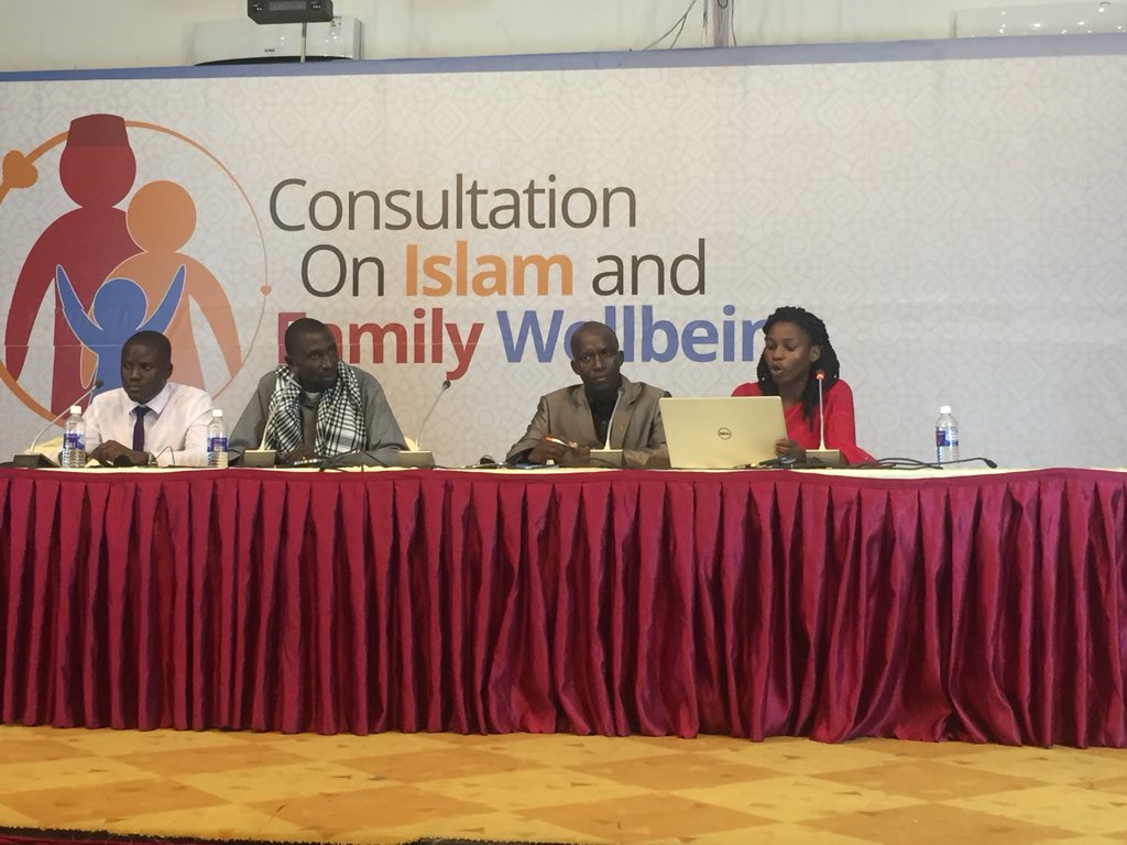 andrewgibba's tweet photo. Happening now at the #CIFAW220 is the group presentations by the different groups representatives and @Emuloshi leading the discussions on the solution and ways forward to ending child marriage in the #Gambia. https://t.co/KdSGigYWQX