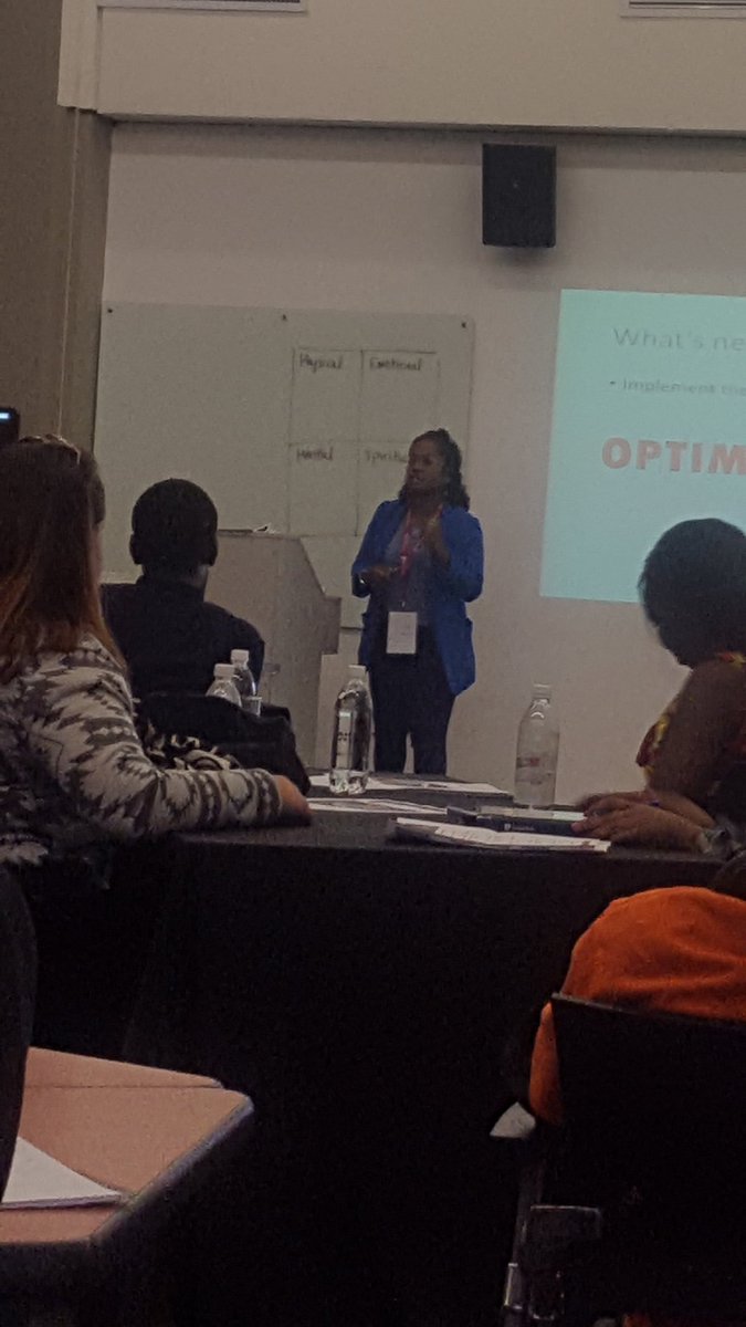 Leveve18's tweet photo. @Seymone13 :Thank you for sharing knowledge on social media management &strategy #MSALEAD https://t.co/IMTHu972xU