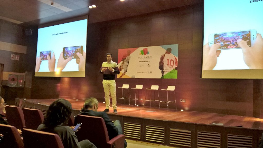 Sport_GSIC's tweet photo. Retos en #eSports: derechos, patrocinio común, revenue share, mantener interés, crear talento, monetizar fans https://t.co/dGxYFS41Gi