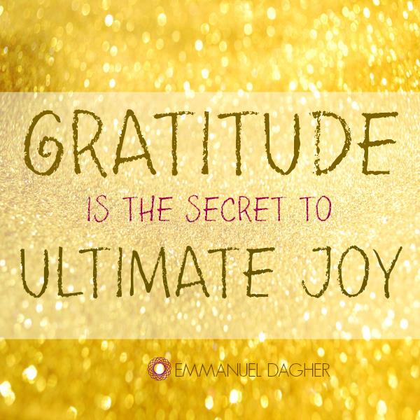 Oceanacuob's tweet photo. Happy Thanksgiving, we hope you are enjoying your day! We are closed today but are open regular business hours Friday (9am-8pm) and all Weekend (10am-5pm). #gratitude #joy #community #acupuncture #massage #herbs #soundhealing #oceanbeach #ob #sandiego https://t.co/9WqAUP66zR https://t.co/CGUzCinM3E