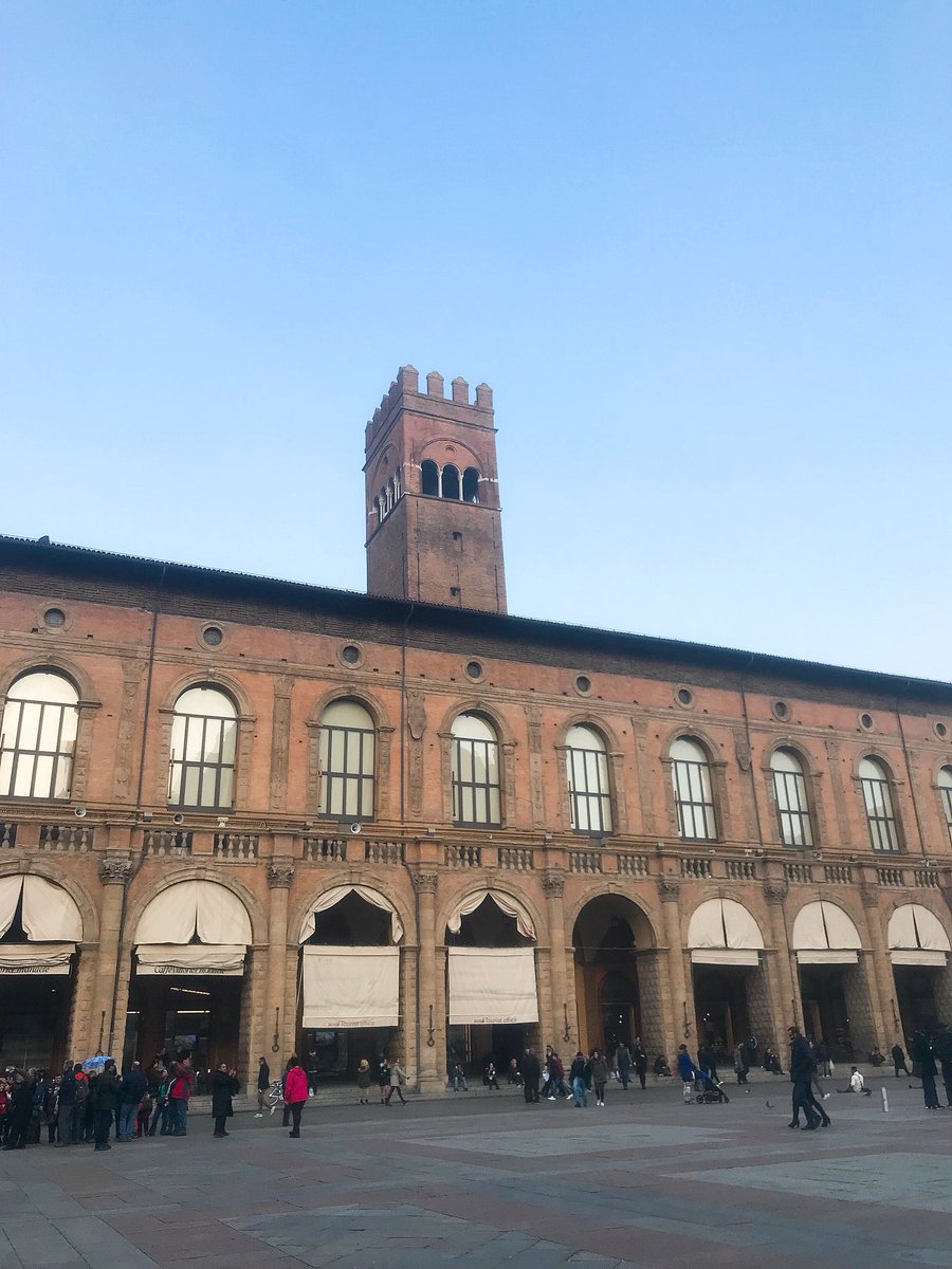 OakmanInns's tweet image. Final day in Bologna for our Head chefs was spent exploring the city and all the food markets it has to offer #chefdevelopment