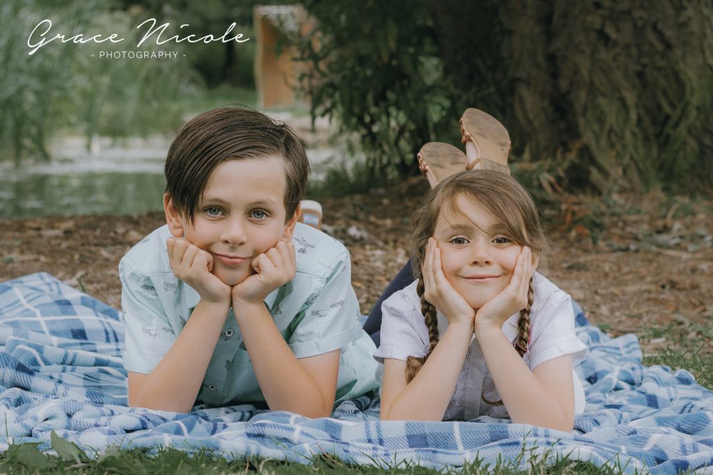 A cute little Brother & Sister shoot 💗
.
.
.
.
.
.
#portraitphotography #siblingphotoshoot #brotherandsister #leicestershirephotographer