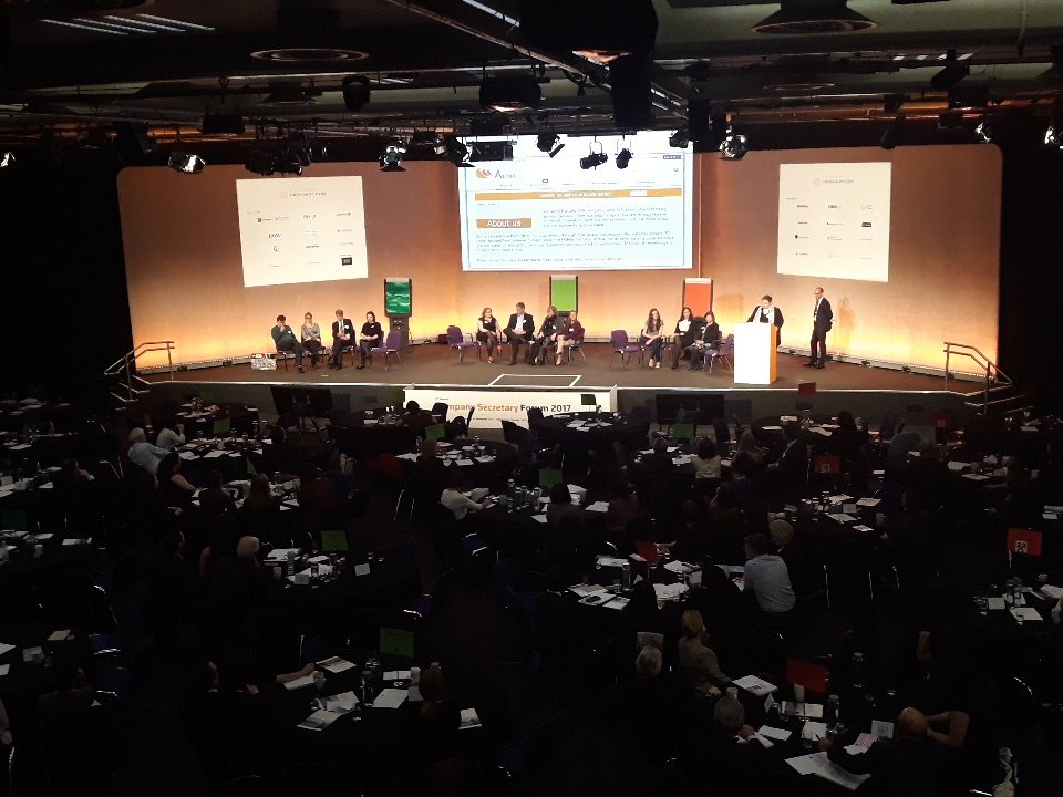 TRLegalEurope's tweet photo. Next afternoon session has just started at the Company Secretary Forum 2017 - 'a boardroom dilemma: the cyber ransom' - very interactive session, delegates have taken to the stage to get involved #TRCSF17 https://t.co/bTqwz0fNQJ