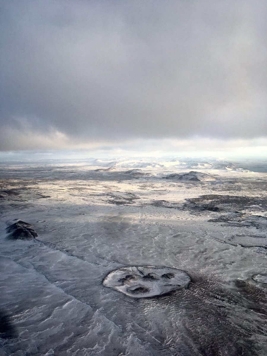 DamienRice's tweet photo. Home is where the heart gets shivers. #Iceland https://t.co/ha1hgRmP0W