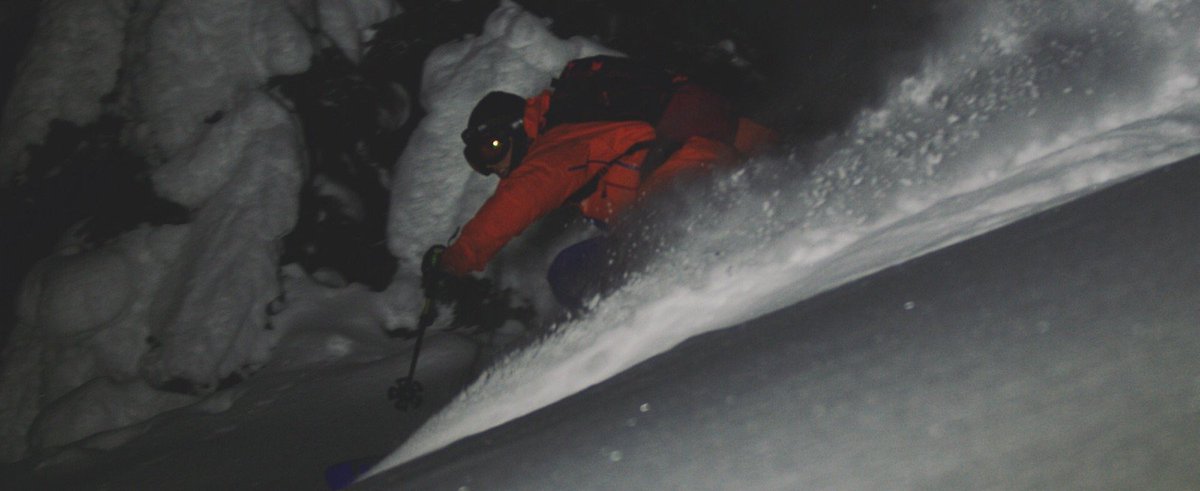 sunpeaksnews's tweet photo. Nightcrawlers now available to view! #SunPeaks #Kamlops #iF3 #Amateurfilm #skiing https://t.co/uGLcInzBqO https://t.co/2tOL1pZdN1