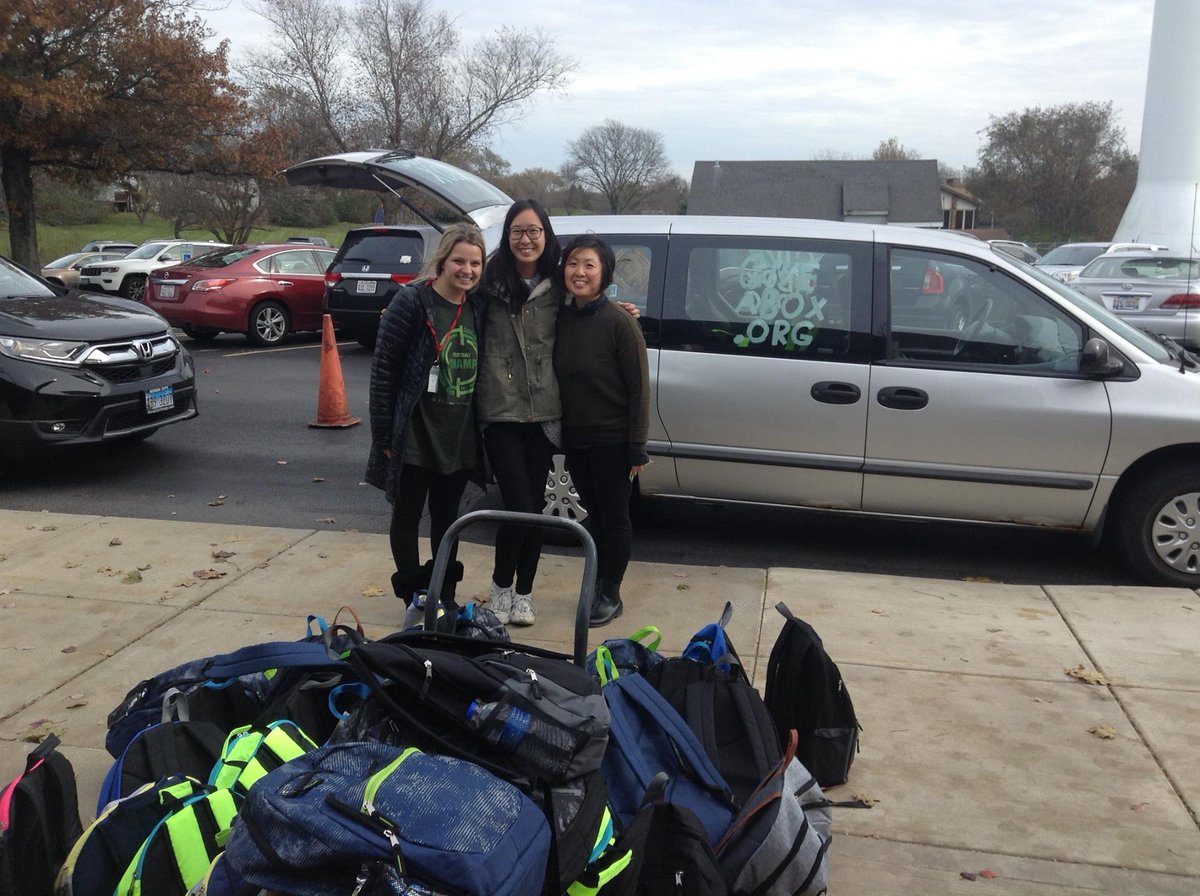 GiveABoxOrg's tweet photo. Happy Thanksgiving! 🦃 We are so thankful for the Concord Elementary 4th graders who helped to package 70+ backpacks for the homeless of Chicago this week!

See more photos: https://t.co/1lO0AEGVGC https://t.co/c2W2skS7GU