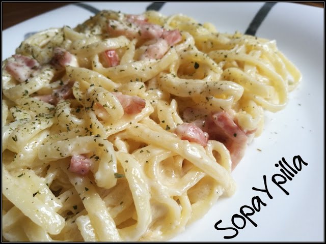 recetaxdia's tweet photo. Tallarines en salsa Alfredo https://t.co/QK1471ctP6 #Recetas #Receta #cocina https://t.co/xuYxHWkRY7