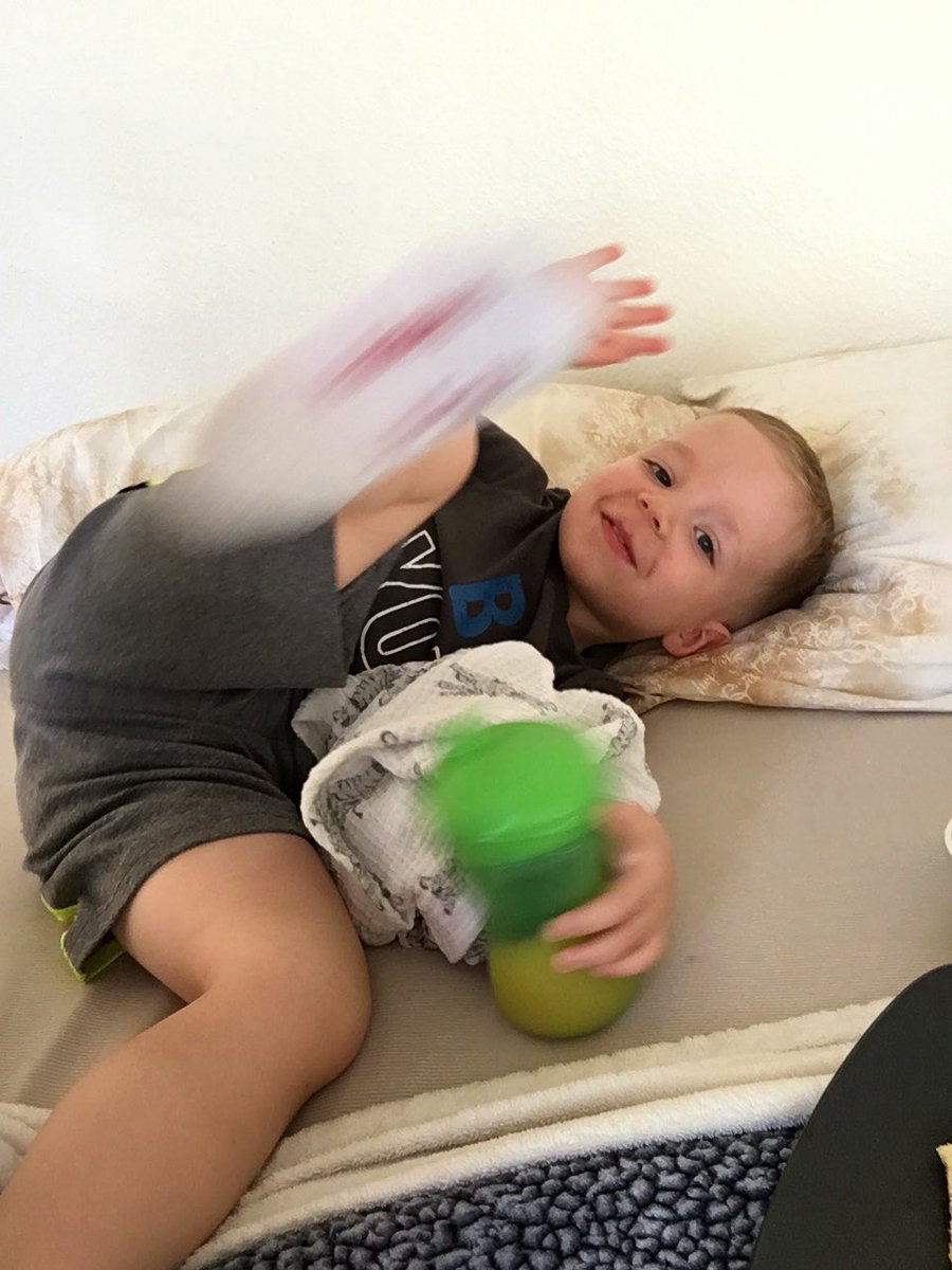 Lars Crawford tweet media