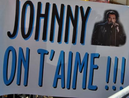 JOHNNYLEO80's tweet photo. A FAIRE TOURNER UN MAXIMUM
@JohnnySjh @LHallyday #TeamHallyday #JohnnyOnTaime #JOHNNY https://t.co/xtU1l2NGYX