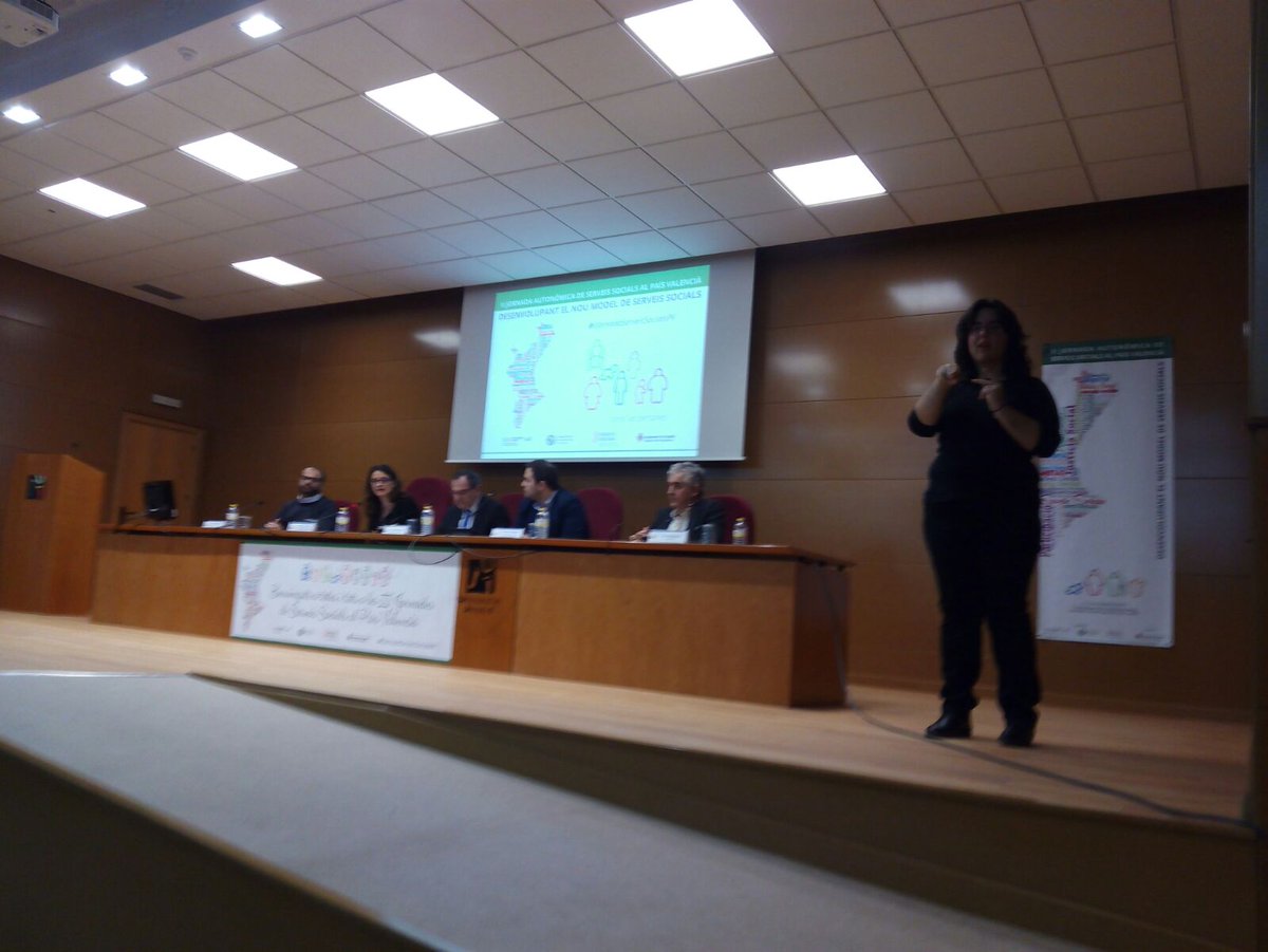 Apesocas tweet media