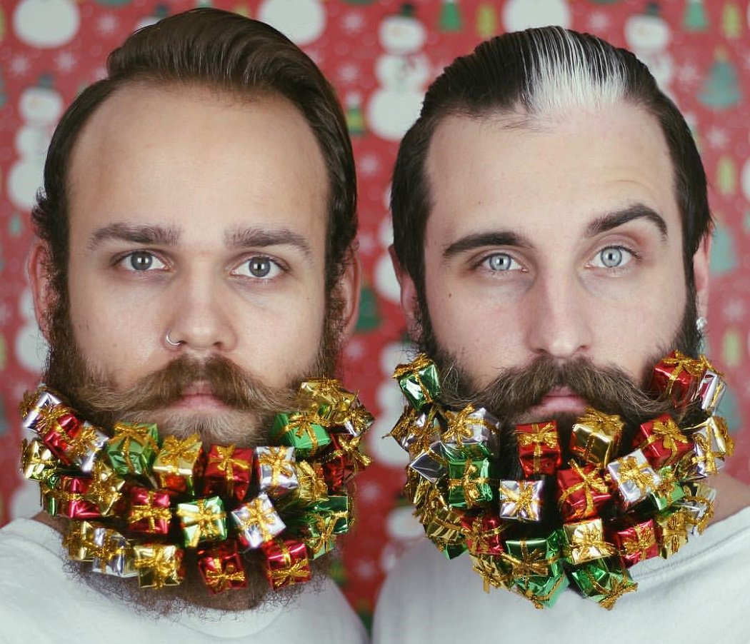 KomeMarge's tweet photo. Christmas decoration ideas for your beard| https://t.co/oXBocwZCZs | #Christmas #chrismas  #NoShaveNovember #christmasbeard https://t.co/3JYldGvODn