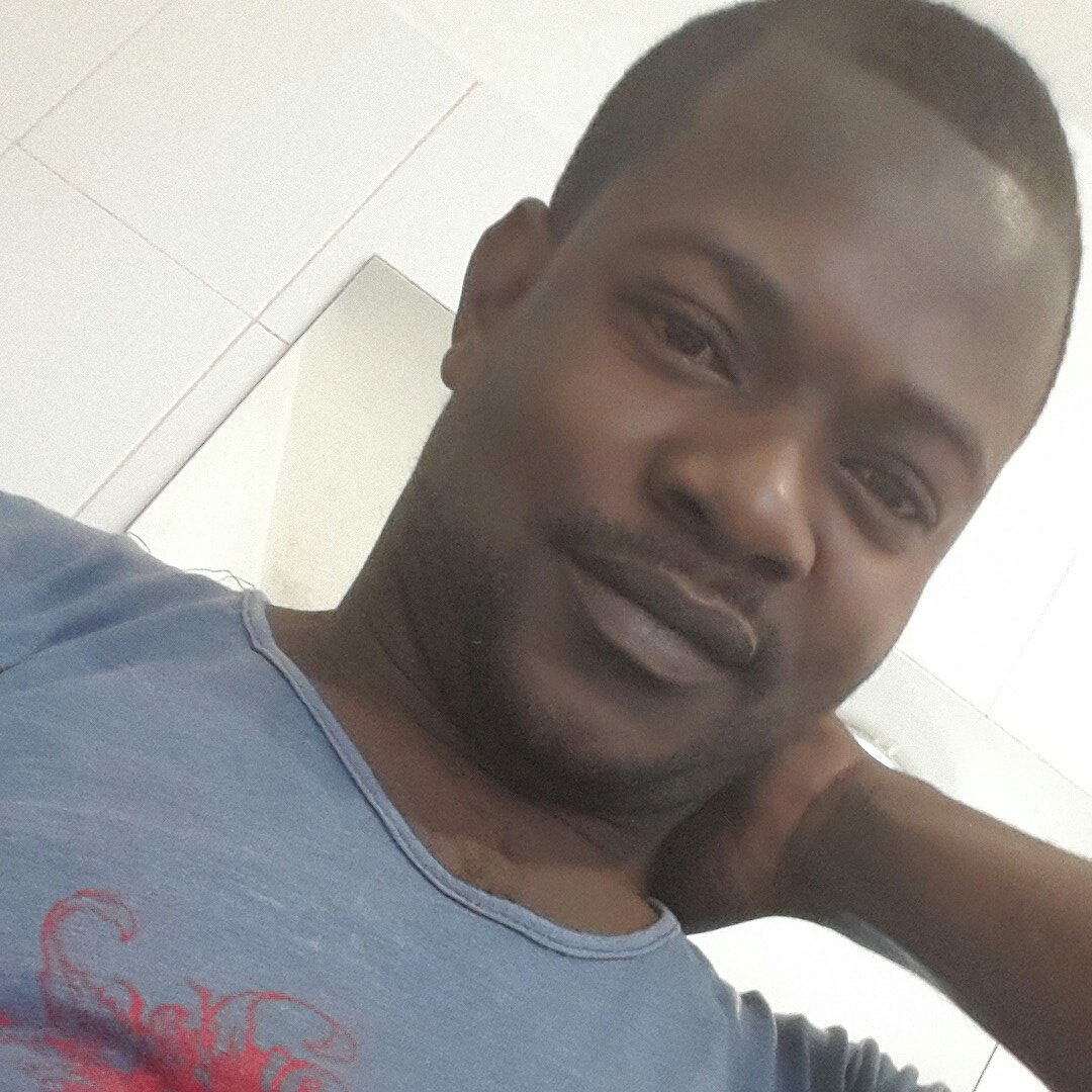 domcape1979's tweet photo. #NewProfilePic from Angola https://t.co/begDakDRIk