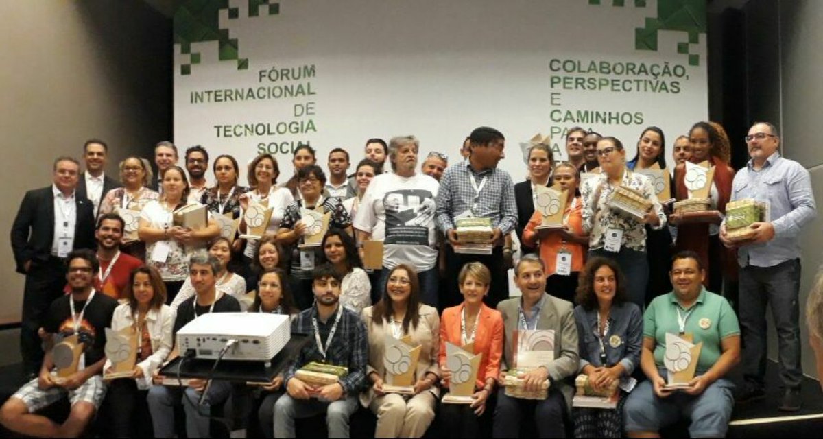 Colivre tweet picture