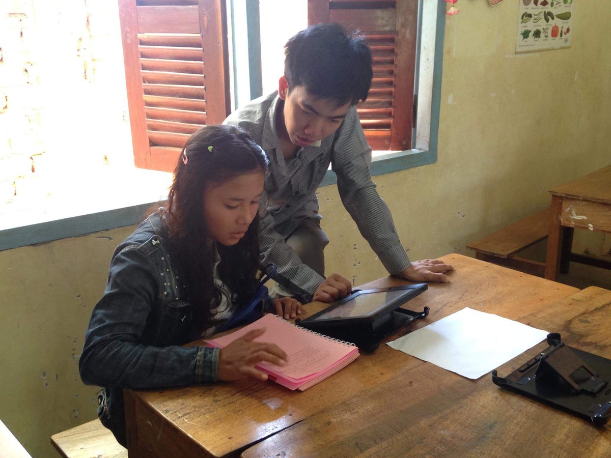 WriteOurWorld's tweet photo. Today we’re #thankful for all the kids who’ve shared stories w/ #writeourworld! In CO, Guatemala, Cambodia, & Brazil, kids are writing #multilingual #ebooks about their lives & histories, & we’re so lucky to get a window into their worlds! #GivingTueday https://t.co/RiyIgTSPSo https://t.co/BhPoevZ9Uj
