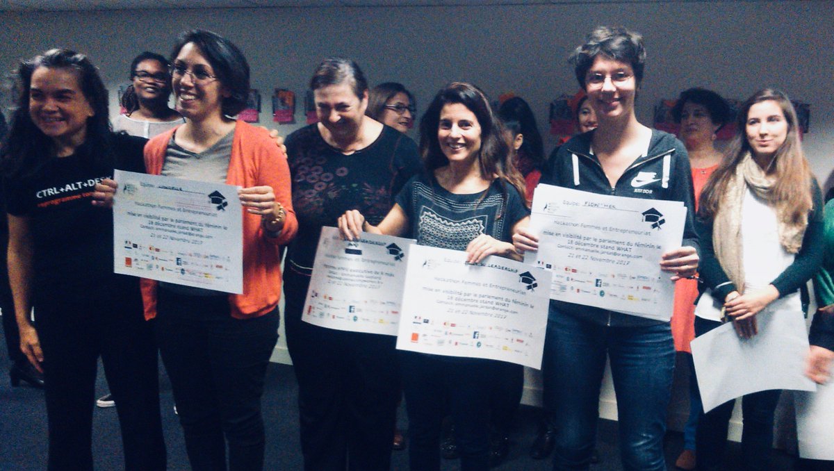 Mariane_la_'s tweet photo. Super contente et fière d'avoir remporté avec mon team, 2 prix du jury au Hackathon #H4W17 @WhatHackers. Prix @CWagency @orange https://t.co/HdLLB69RNU