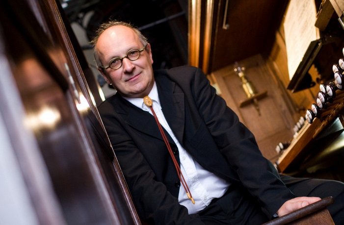 philharmonie's tweet photo. Haendel, Bach, Mendelssohn... dimanche après-midi hommage aux maîtres anciens par l'orchestre de @mulhouse demain à 15h #OEF17 #orgue : https://t.co/VxRpuZn3cB https://t.co/uxO39QZxQc