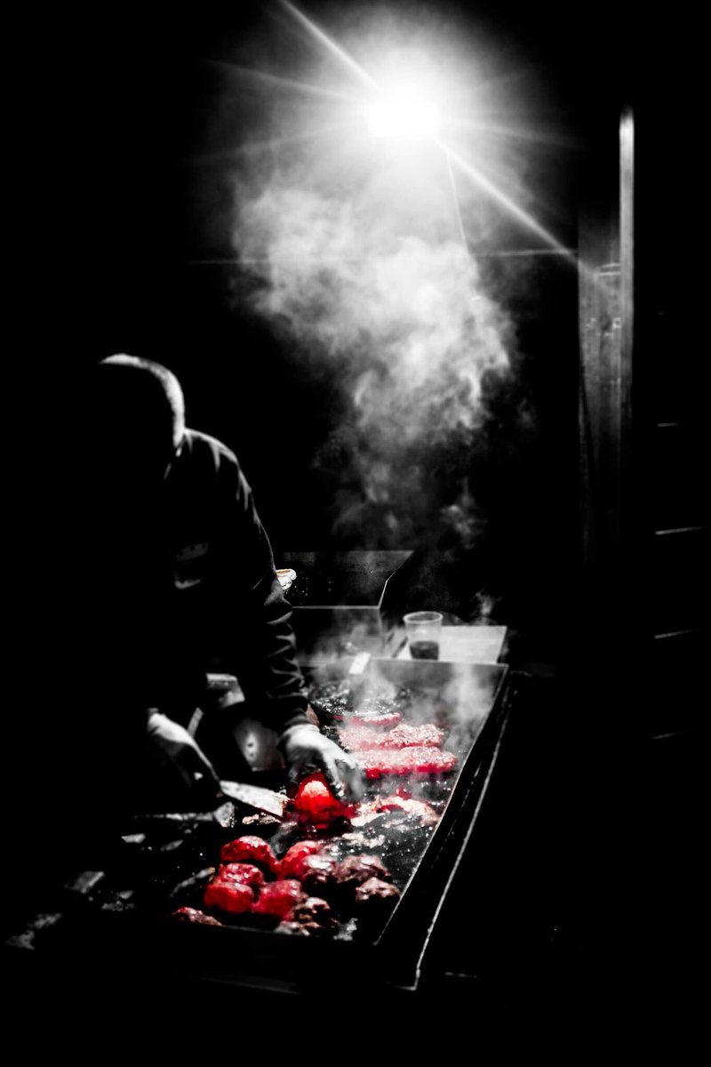 Sear & Smoke tweet media