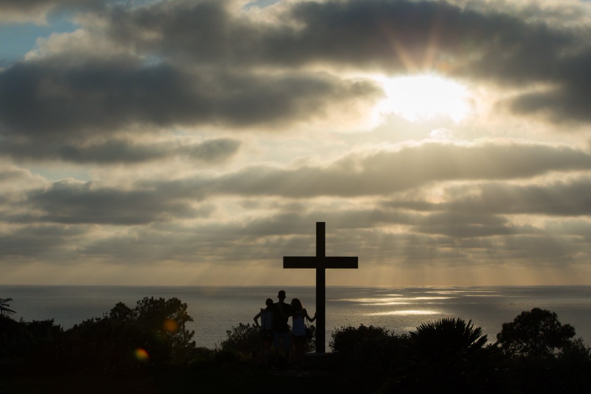 PLNU's tweet image. Happy Thanksgiving PLNU! 🦃  
Give thanks to the Lord, for he is good; his love endures forever. – 1 Chronicles 16:34