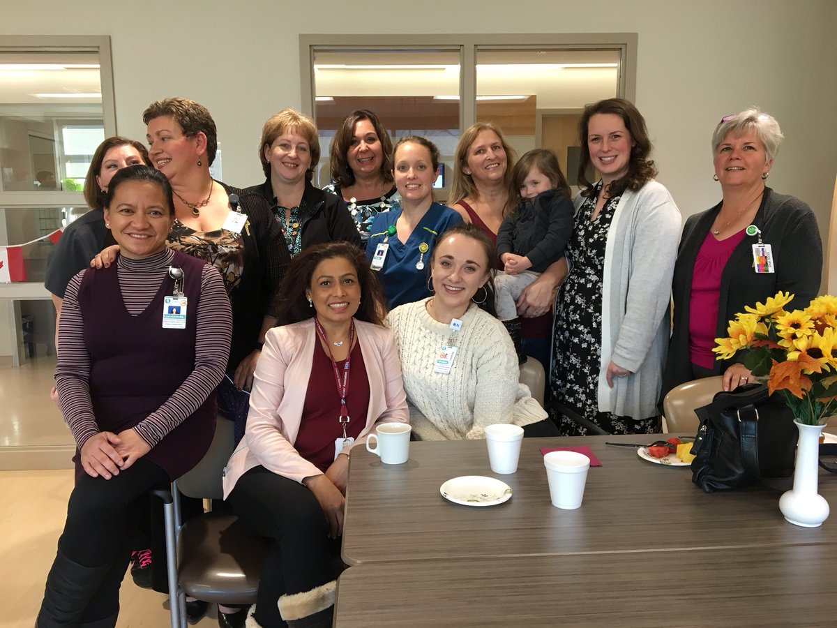 QCHOttawa's tweet photo. How time flies! We were excited to celebrate the one year anniversary of our ACE unit yesterday. We’re thankful to so many in our community for making such an amazing environment possible for our patients 🎁🎉 #QCH https://t.co/pFAgemvbUI