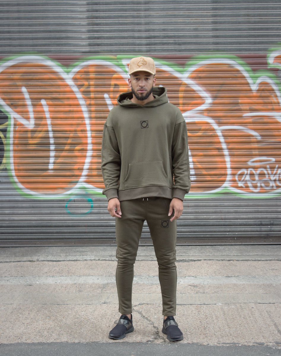 BrothersCircle_'s tweet photo. 💥💥BLACK FRIDAY SALE💥💥
Up to 70% OFF
- FREE BEANIE with all orders over £20
- FREE UK Delivery
https://t.co/pV1zLGUwVt
#brotherscircle https://t.co/ZcVUaWnZwO