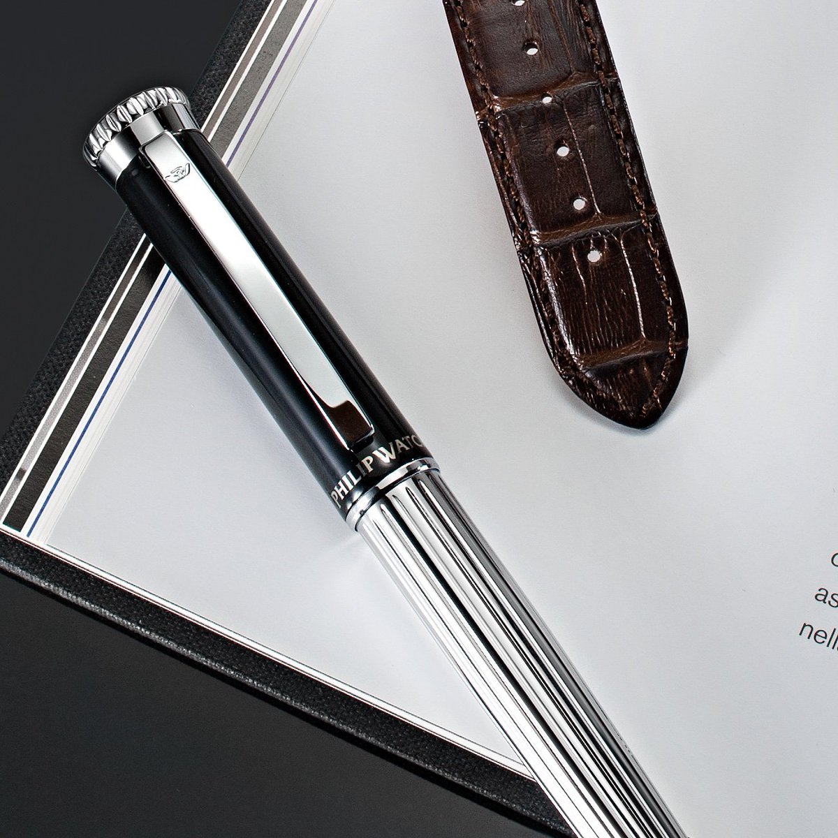 Lasciate il segno con eleganza, venite a scoprire la nostra collezione di penne dal design unico: bit.ly/penne_newcolle….