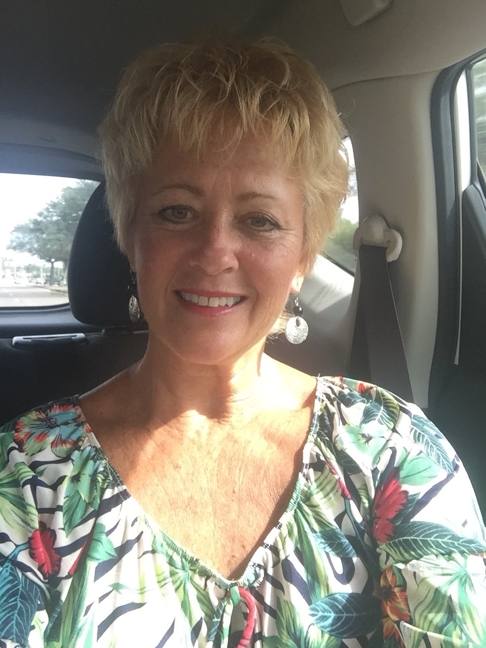 TW Pornstars - Tracy Licks. Twitter. Happy Thanksgiving everyone! I hope you all have a