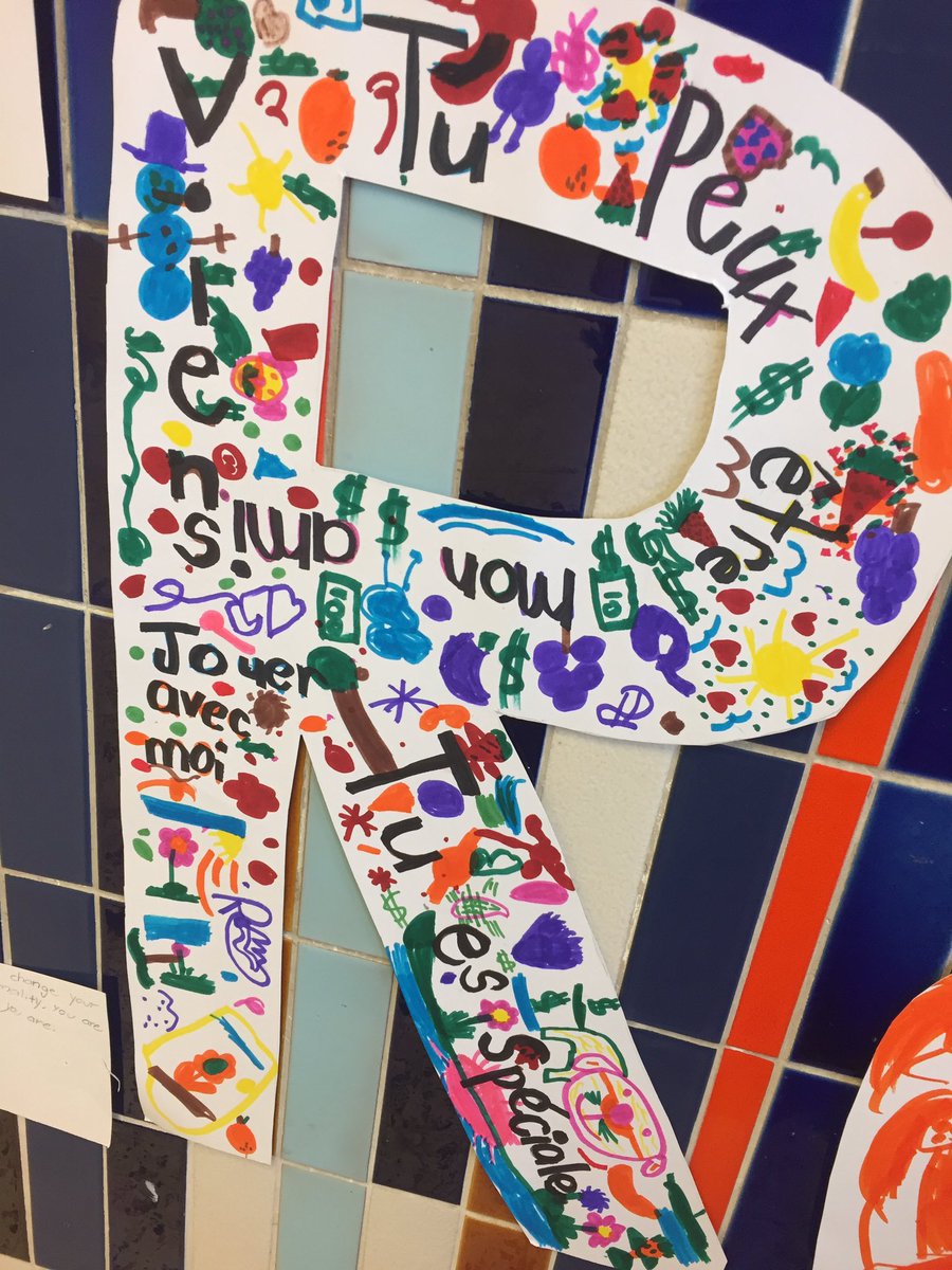 CameronStPS's tweet photo. This is something amazing... #sneakpeek #equity2017 #campink2018 #studentvoiceproject @SCDSB_Schools @SCDSBequity @TownCollingwood https://t.co/SzO1ST6fKp