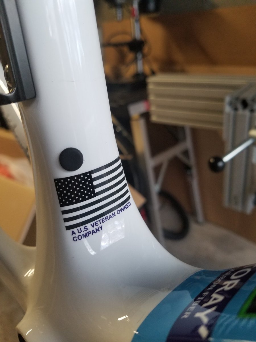irishcycles's tweet photo. Ready for Black Friday? Deals from frames, to bikes, to PowerTap, to Ciamillo brakes and Carolina wheels. 10 to 30% off, #irishcycles, #cyclocrooss, #ciamillo,#blackfriday,#campagnolo,#carolinawheels https://t.co/zyopKLx98J