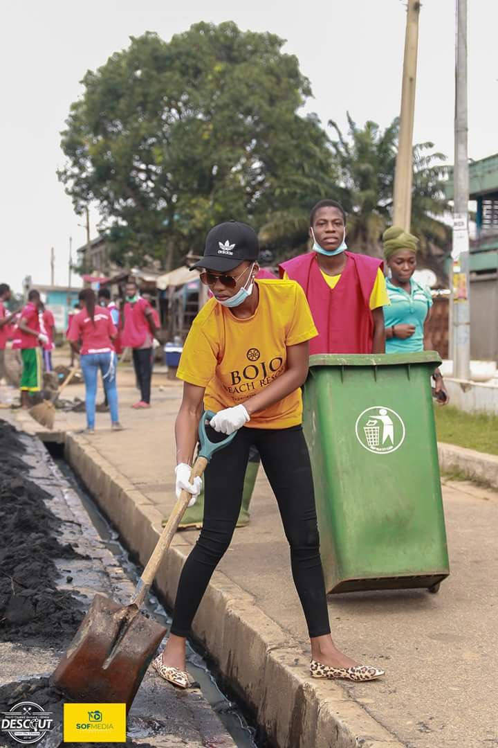 Descgut Organisation tweet media