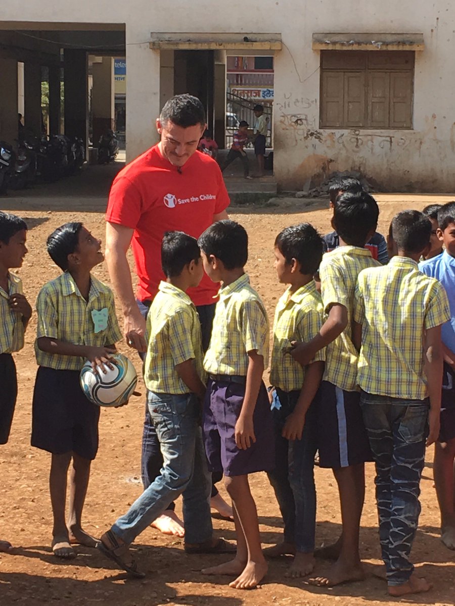 TheRealLukevans's tweet photo. This time last year I visited India with @savechildrenuk to see first hand the incredible work they are doing there helping to bring education to thousands of children who otherwise wouldn’t have access to it. #TBT https://t.co/uk8inRGxXO