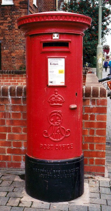 AJPhillipson's tweet image. #OnThisDay in 1852, the first pillar box was erected in #StHellier, Jersey...#DidYouKnow they weren't red until 1874? That came in response to people walking into them...