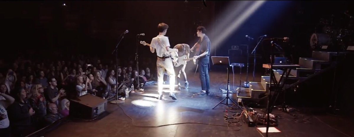NewHopeClub's tweet photo. New video ‘A Day In The Life’ this is a throwback to the @SabrinaAnnLynn tour this summer! ❤️ Drop the video a like &amp; sub if you want more like it 📽 https://t.co/3pjyR8BN3w https://t.co/wafxXpJSRZ