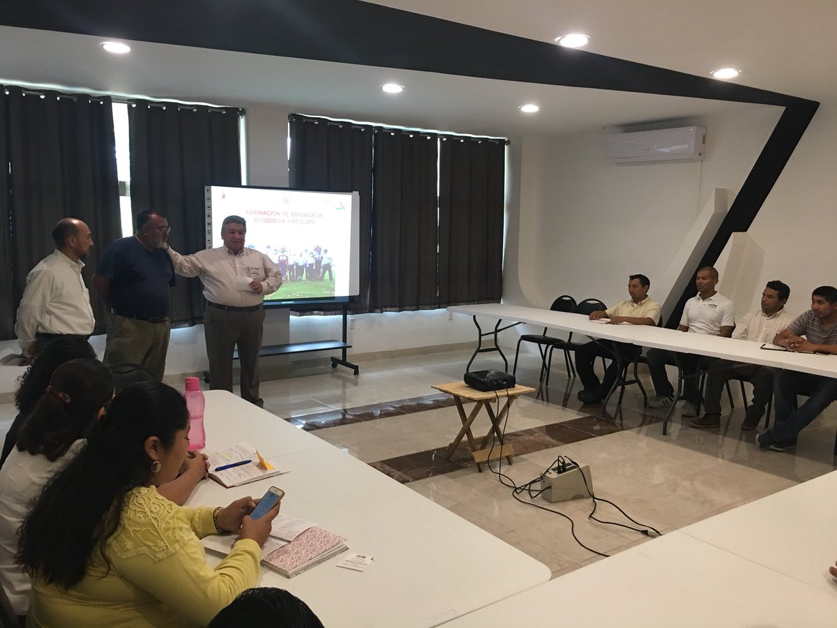 CarrillOrtegon's tweet photo. Se apertura el 2do. Curso de Formación de Brigadas de Búsqueda y Rescate impartido a personal administrativo del ITSE, gracias al apoyo brindado por la #UTECAN a través de la carrera de Licenciatura en Protección Civil y Emergencias https://t.co/VvzI4jcDLG