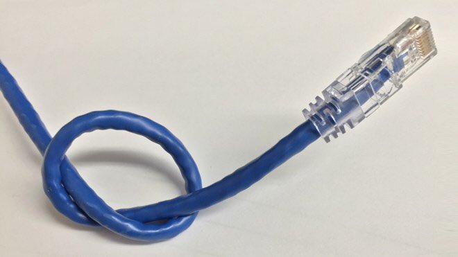 lafitaconf's tweet photo. EEUU se prepara para matar Internet tal y como lo conocemos @elmundoes se acabó lo que se daba! Y últimamente pasa muy a menudo 🤔 https://t.co/9PpISlMNmX https://t.co/pa59A95EDU