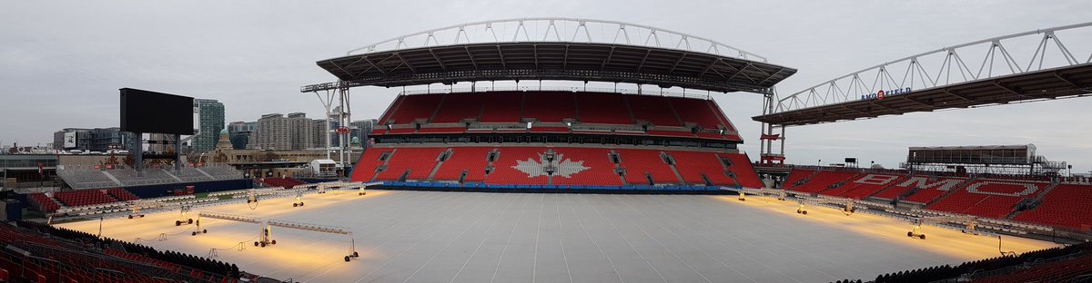 BMOGrounds's tweet photo. Preparing for the @MLS Eastern Conference Finals @BMOField.  This place will be rocking!  @torontofc #lovingthisupcomingweather #COYR #roadtothemlscup https://t.co/rzdoVwxqt9
