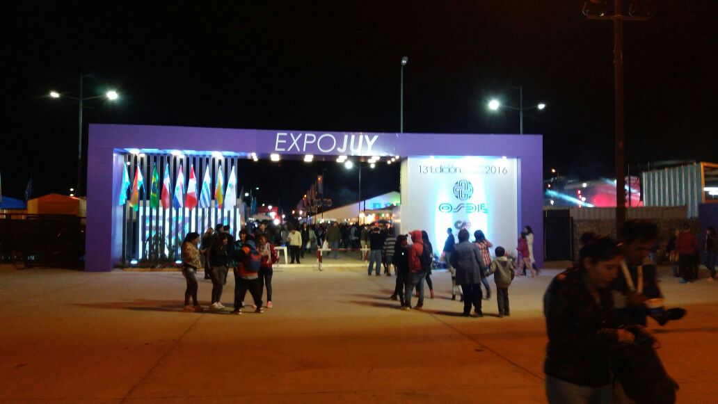 AnaliaMartinezB's tweet photo. #ExpoJuy2018 tiene fecha: la #muestra #económica y de #desarrollo más importante de #Jujuy se realizará desde el 12 al 21 de octubre. Así lo confirmó hoy la Cámara de Comercio Exterior. https://t.co/iZNOCE2Ccn