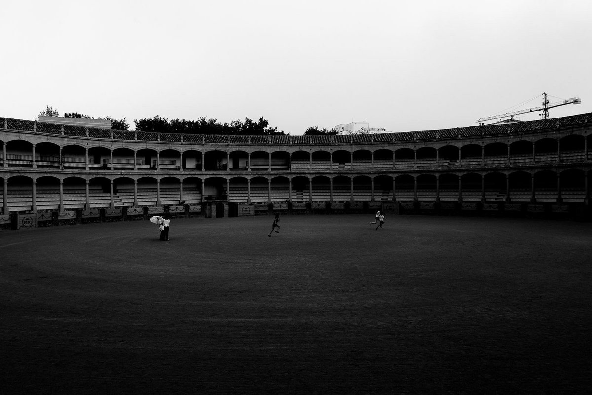 zartbox's tweet photo. #blackandwhitephotography #BlackAndWhite #StreetPhotography #blacknotes #Andalucia https://t.co/5Tl5yINPok