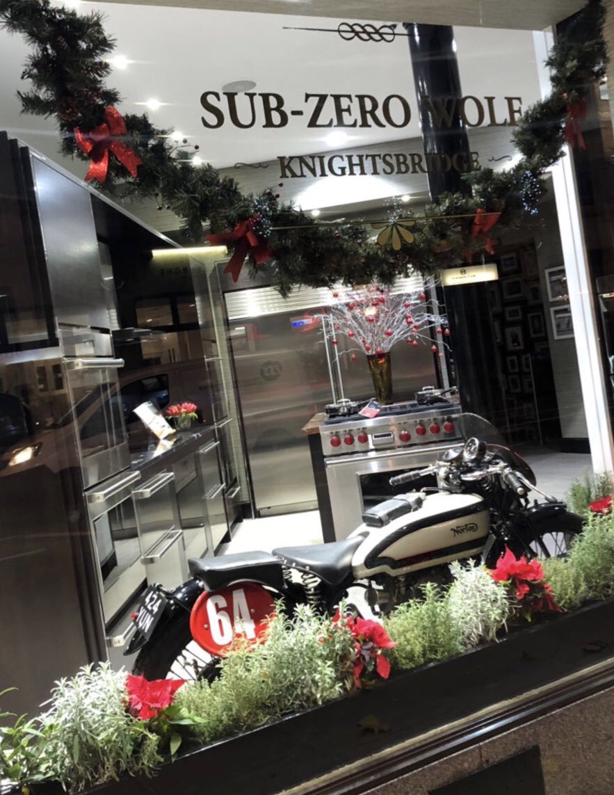 craigdavies9's tweet photo. Sub-Zero Wolf is Thanksgiving Festive and our lovely Norton is back @SubZeroWolfUK @norton_ceo @BromptonLondon https://t.co/n7hT4t5QAX